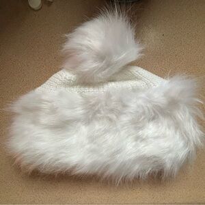 Futrzane Faux Fur White Cossack Hat